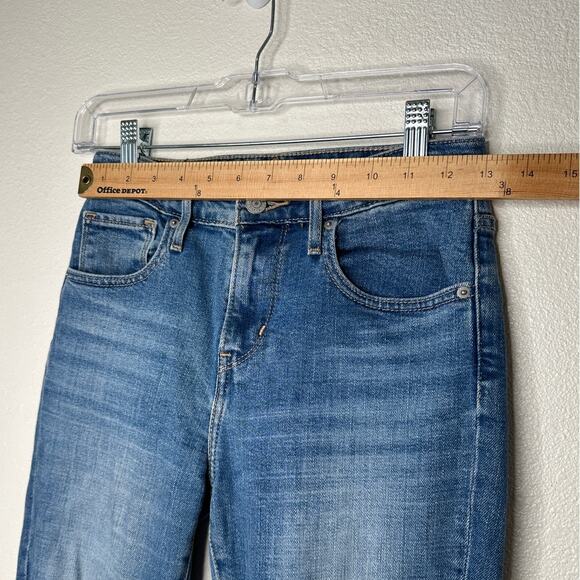 Levi’s 721 High Rise Skinny Jeans Size 25 Distressed Knees - Picture 9 of 11